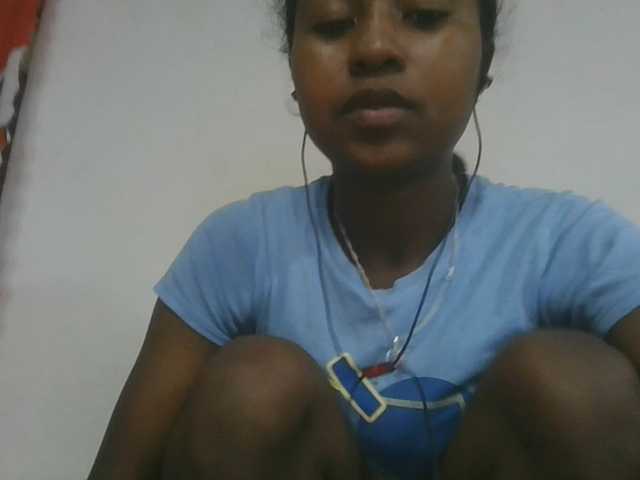 Marinah1a live cam on BongaCams