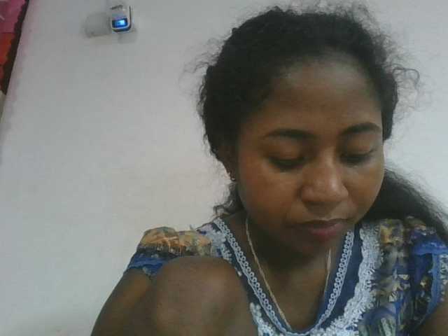 Marinah1a live cam on BongaCams