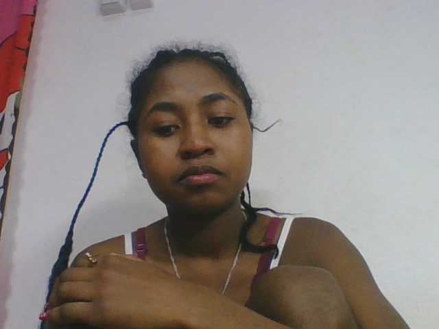 Marinah1a live webcam show
