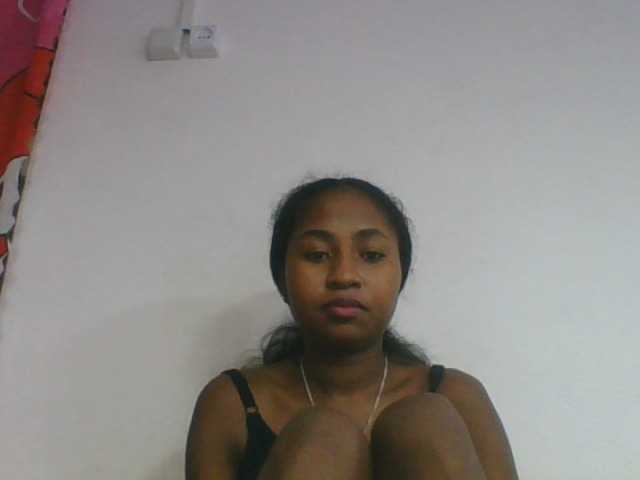Marinah1a live cam on BongaCams