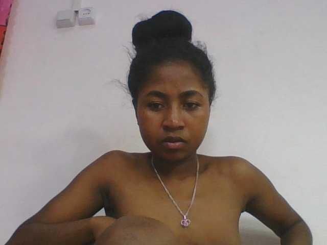 Marinah1a live webcam show