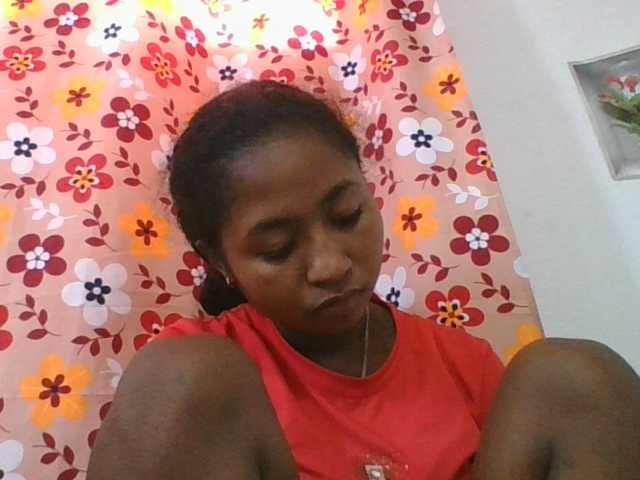 Marinah1a live cam on BongaCams