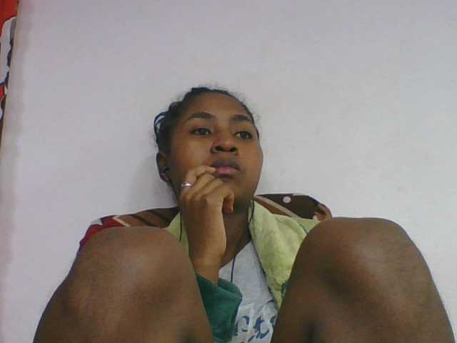 Marinah1a live webcam show