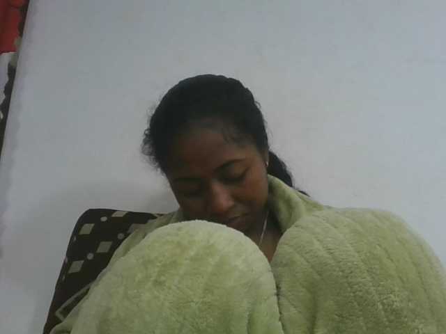 Marinah1a live cam on BongaCams