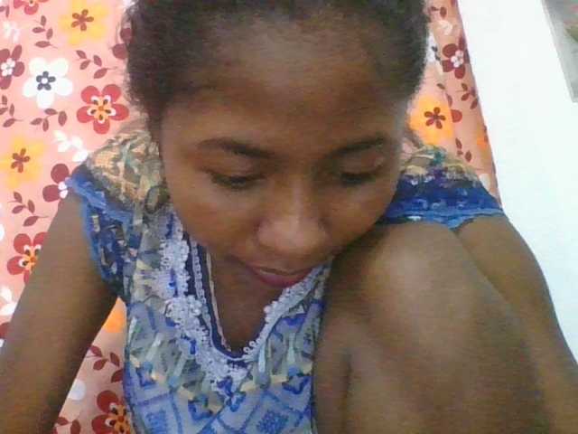 Marinah1a live cam on BongaCams