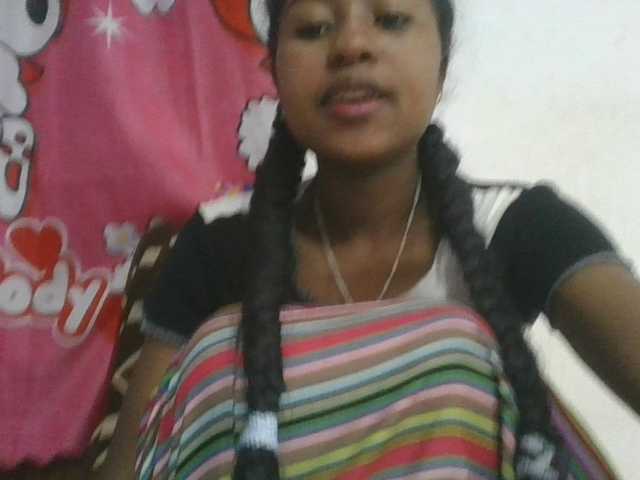 Marinah1a live cam on BongaCams