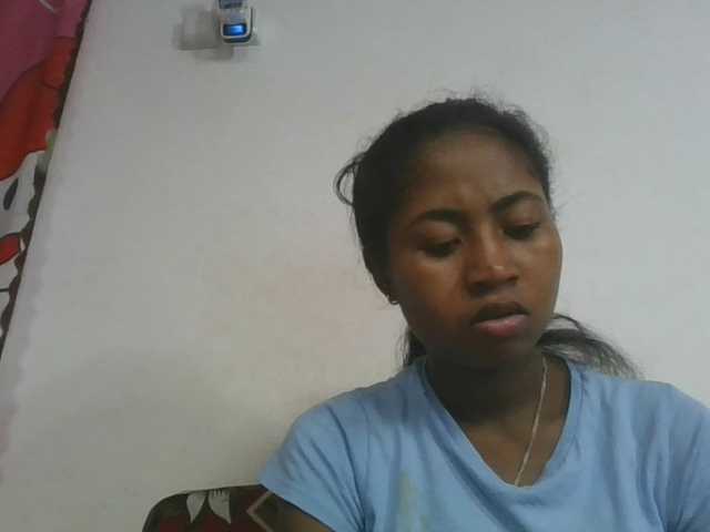 Marinah1a live cam on BongaCams