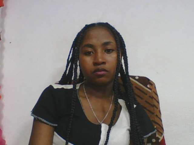 Marinah1a live cam on BongaCams