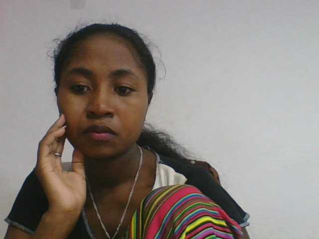 Marinah1a live cam on BongaCams