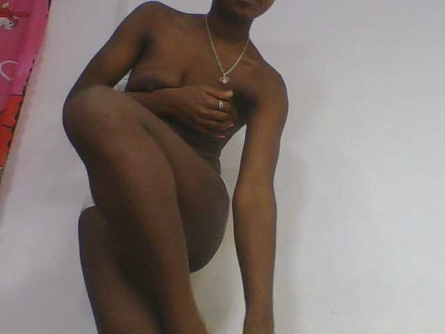 Marinah1a live webcam show