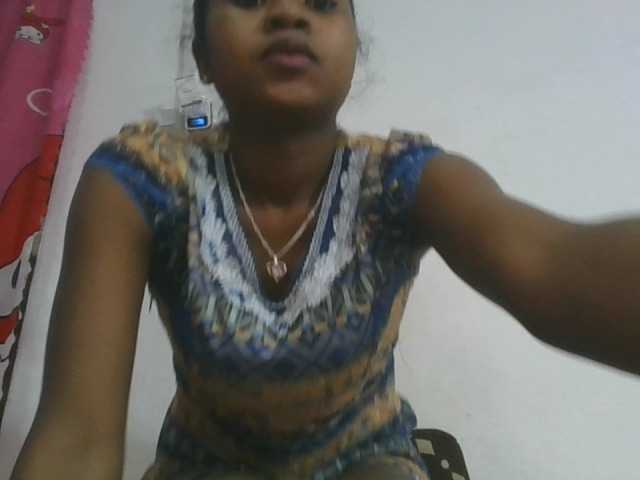 Marinah1a live cam on BongaCams