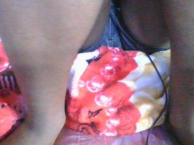 Marinah1a live cam on BongaCams