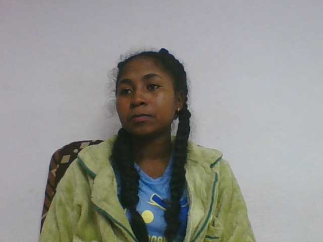 Marinah1a live cam on BongaCams