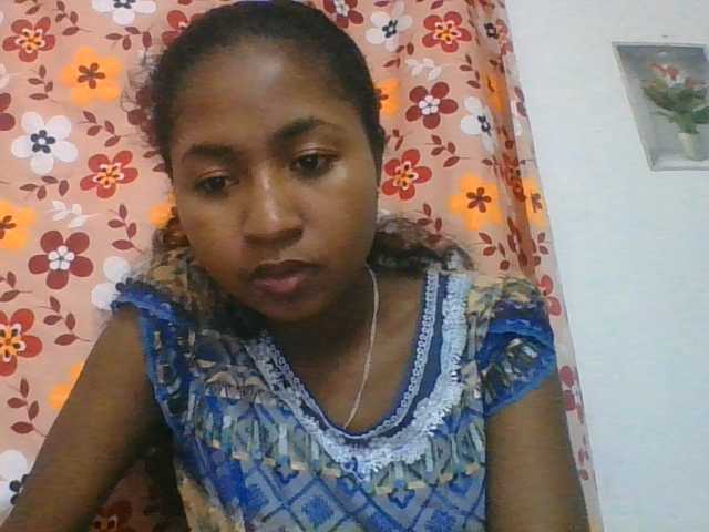 Marinah1a live cam on BongaCams