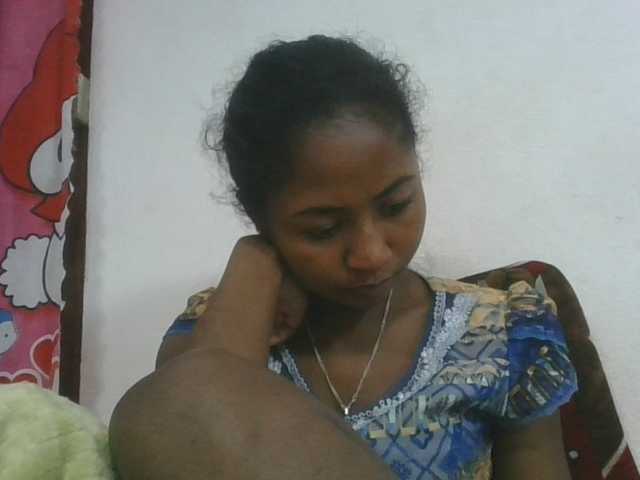 Marinah1a live cam on BongaCams