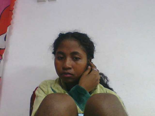 Marinah1a live cam on BongaCams