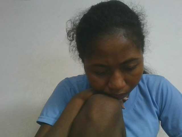 Marinah1a live cam on BongaCams