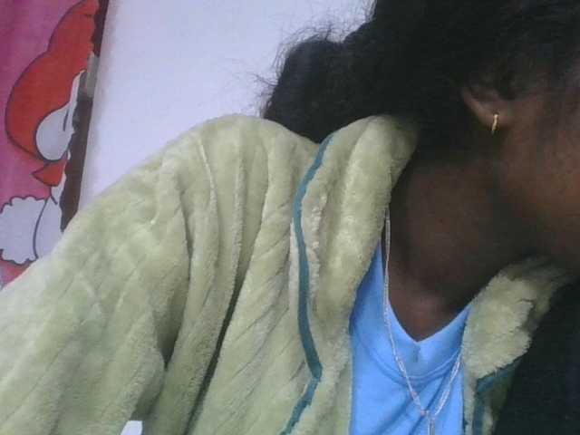 Marinah1a live cam on BongaCams