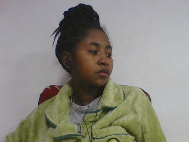 Marinah1a live cam on BongaCams