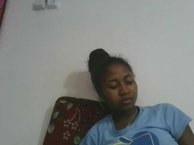 Marinah1a live cam on BongaCams