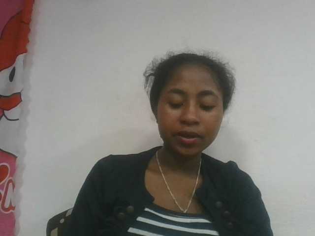 Marinah1a live cam on BongaCams
