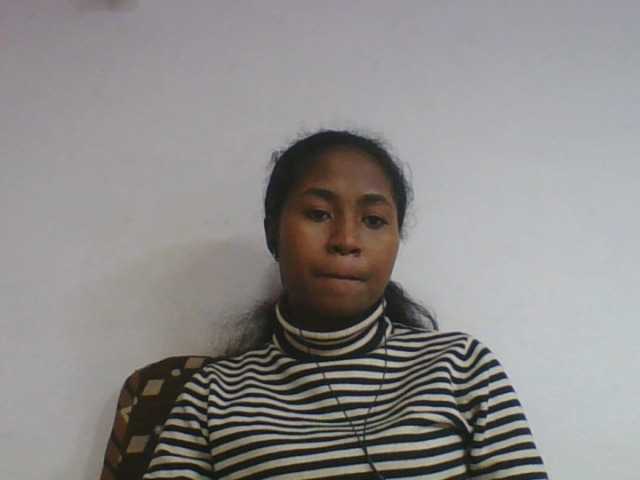 Marinah1a live cam on BongaCams