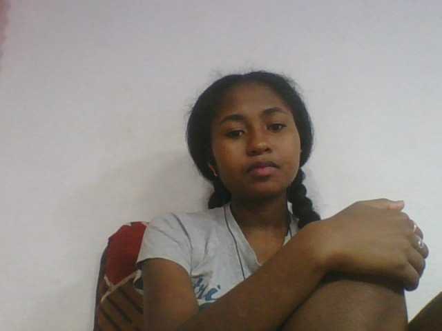 Marinah1a live cam on BongaCams