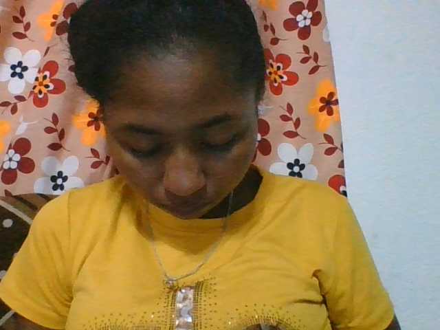 Marinah1a live cam preview
