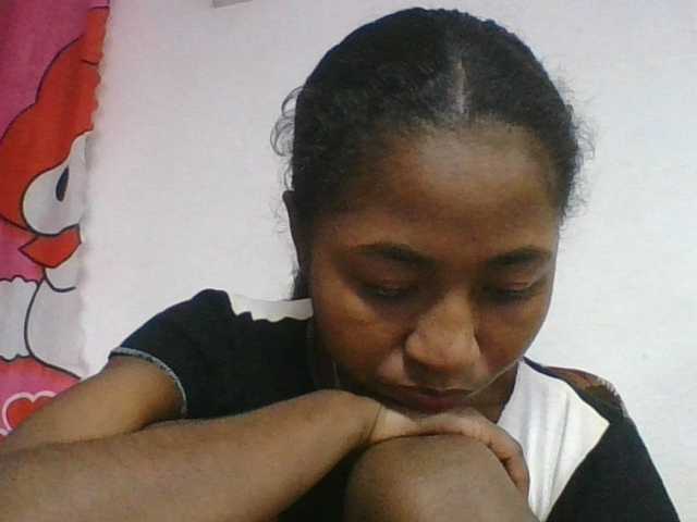 Marinah1a live cam on BongaCams