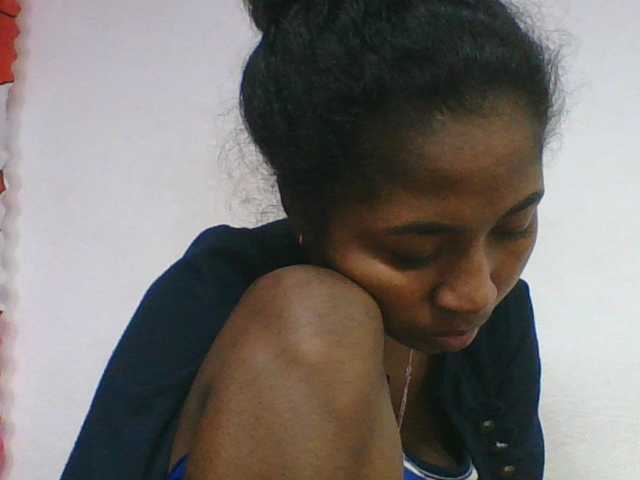 Marinah1a live cam on BongaCams