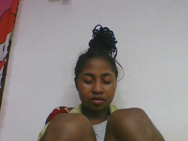 Marinah1a live webcam show