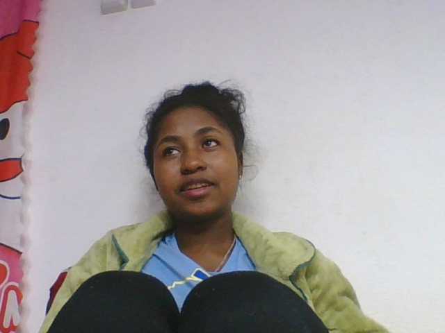 Marinah1a live cam on BongaCams