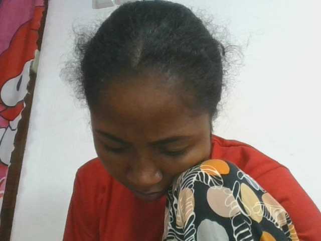 Marinah1a live cam on BongaCams
