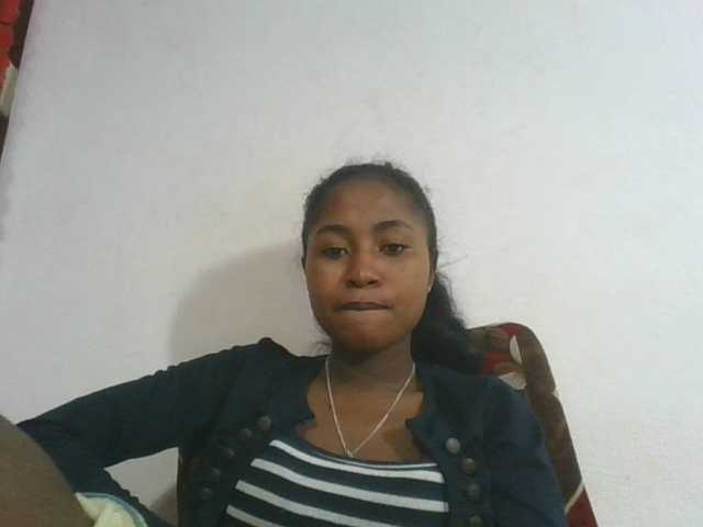 Marinah1a live cam on BongaCams