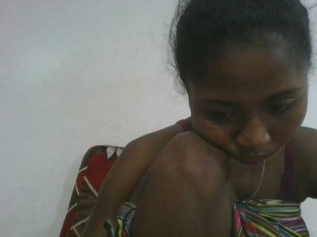 Marinah1a live cam on BongaCams