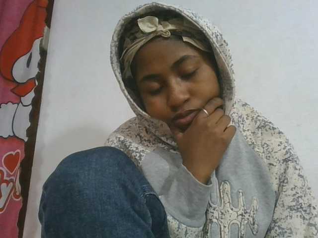 Marinah1a live cam on BongaCams