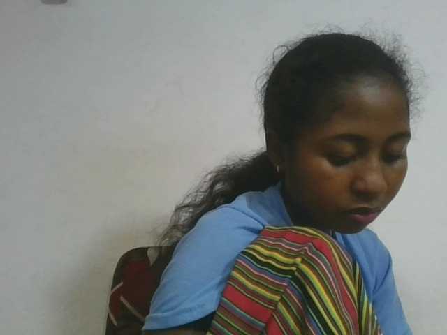 Marinah1a live cam on BongaCams