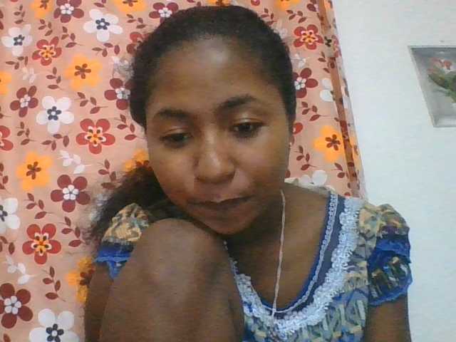 Marinah1a live cam on BongaCams