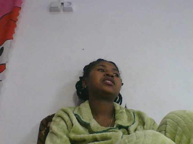 Marinah1a live cam on BongaCams