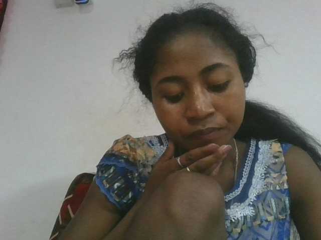 Marinah1a live cam on BongaCams