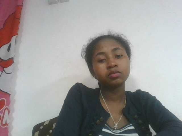 Marinah1a live cam on BongaCams