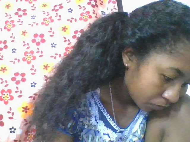 Marinah1a live cam on BongaCams