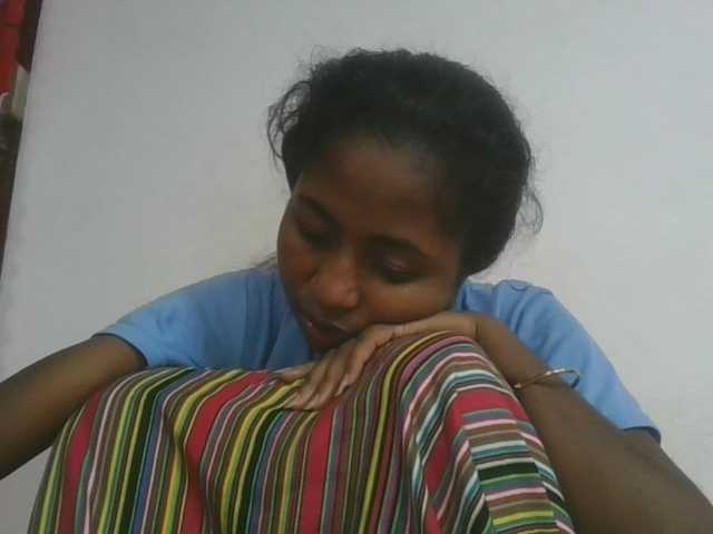 Marinah1a live cam on BongaCams