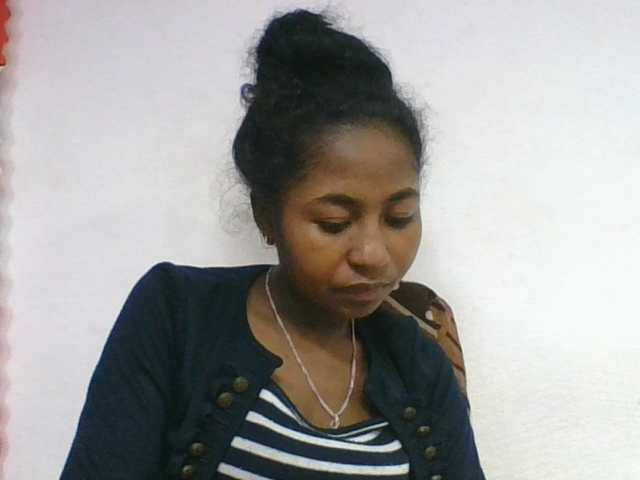 Marinah1a live cam on BongaCams