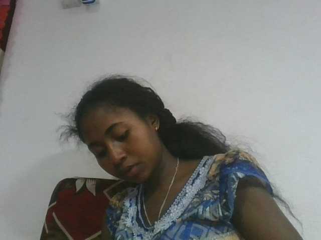 Marinah1a live cam on BongaCams