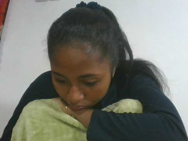 Marinah1a live cam on BongaCams
