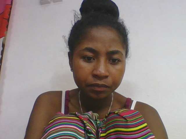 Marinah1a live webcam show