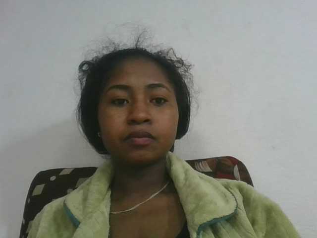 Marinah1a live cam on BongaCams