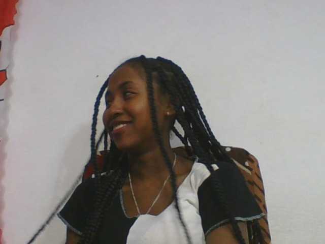 Marinah1a live cam on BongaCams