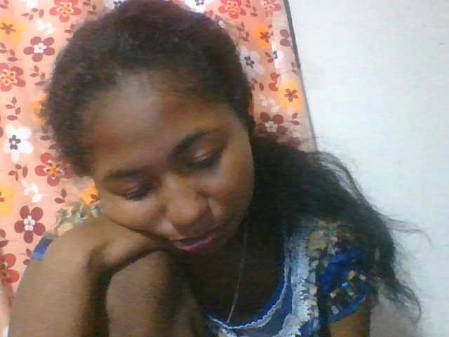 Marinah1a live cam on BongaCams